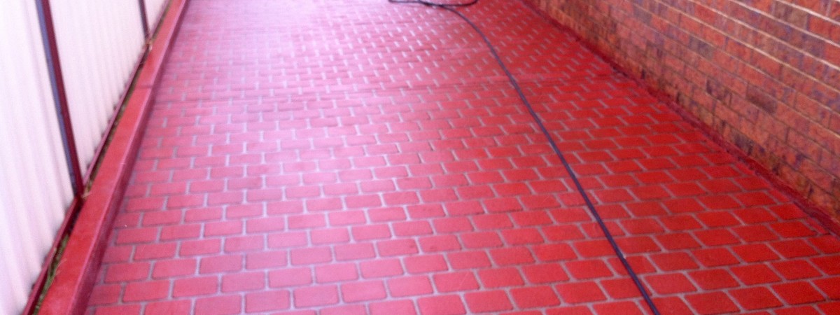 All Size Driveways, Cleaned Beautifully!